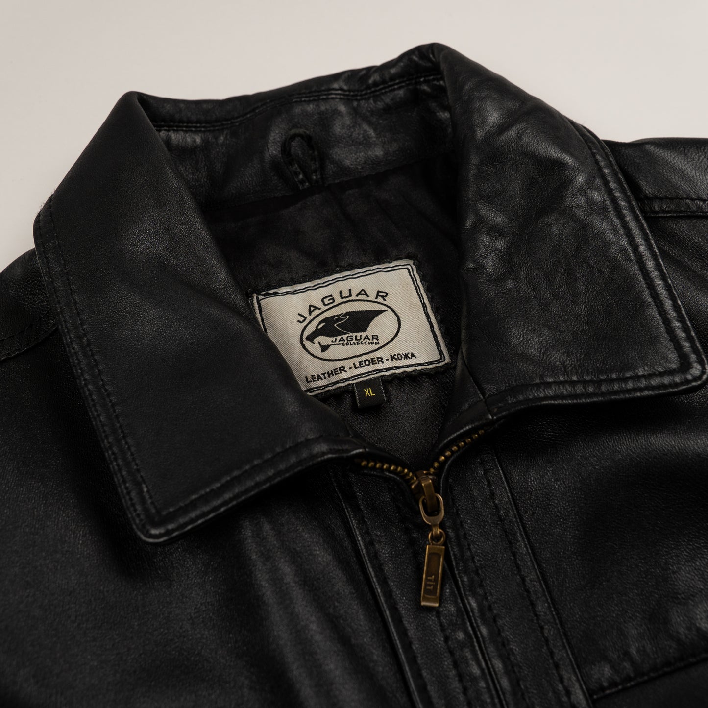 Jaguar Lederjacke // XL