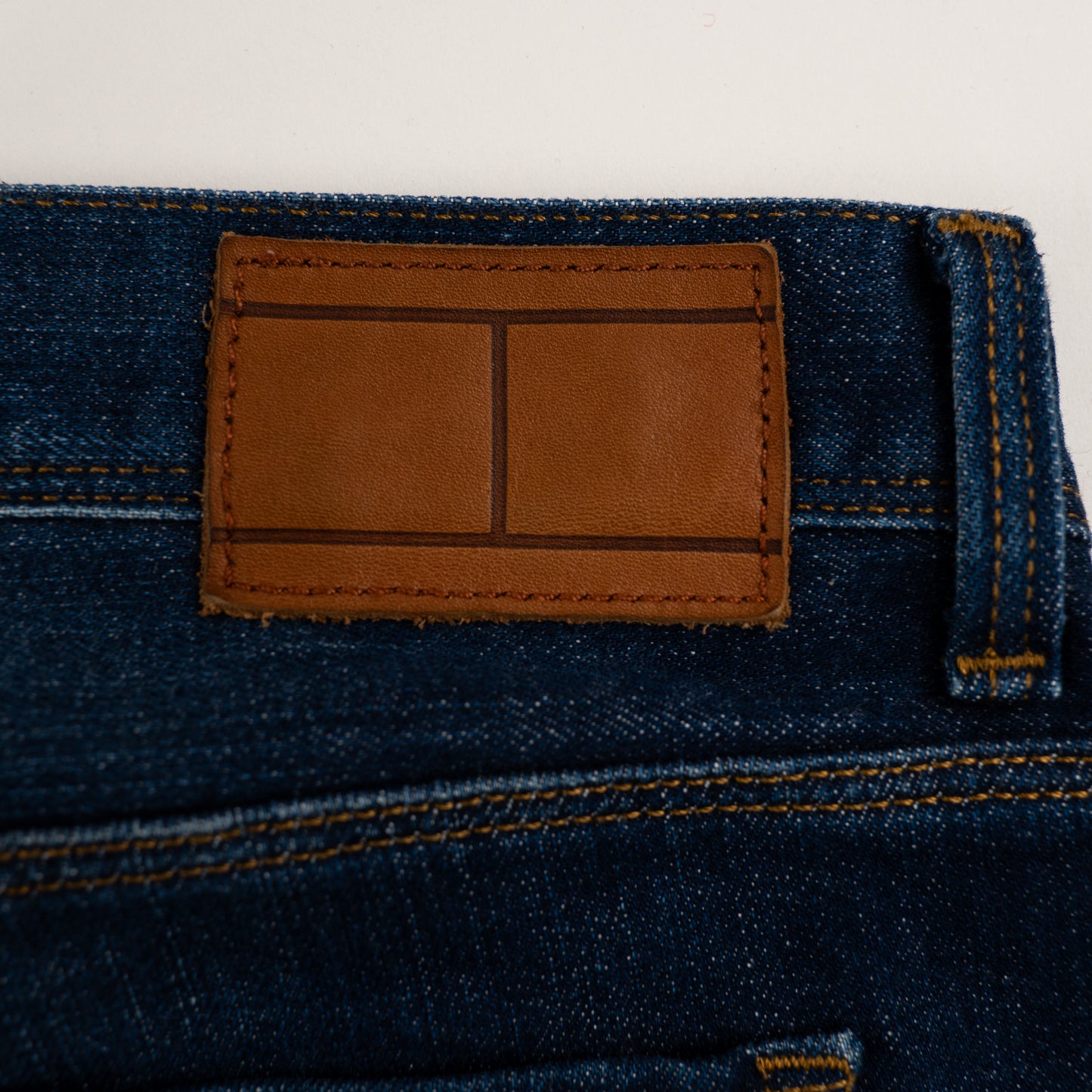 Tommy Hilfiger Jeans // W36 L34