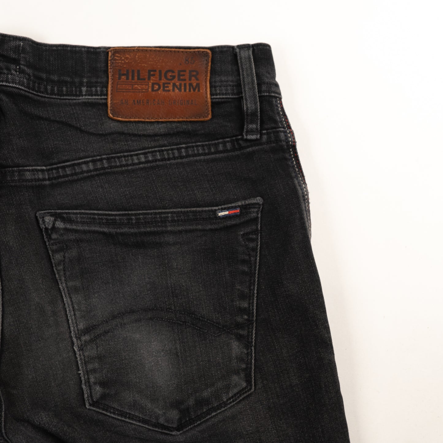 Tommy Hilfiger Jeans // W31 L32
