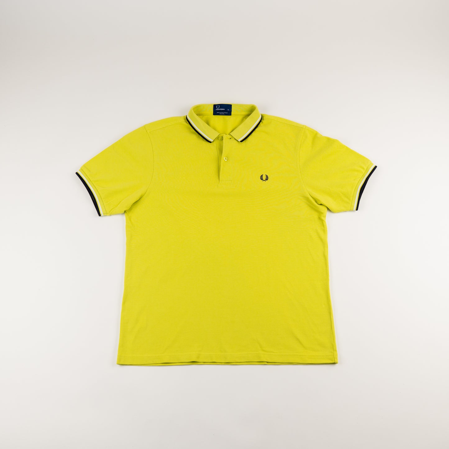 Fred Perry Poloshirt // XL