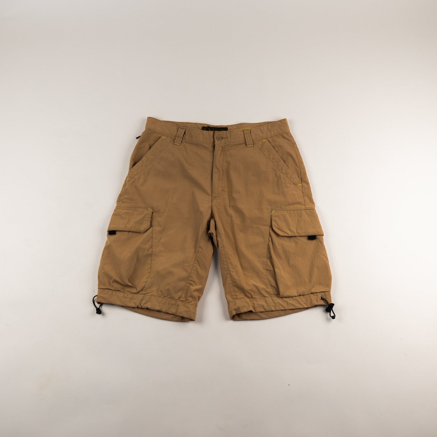 Timberland Shorts // 33