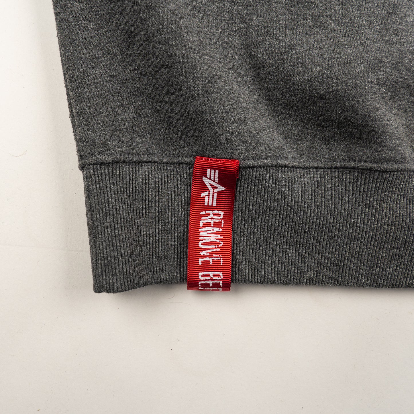 Alpha Industries Pullover // S