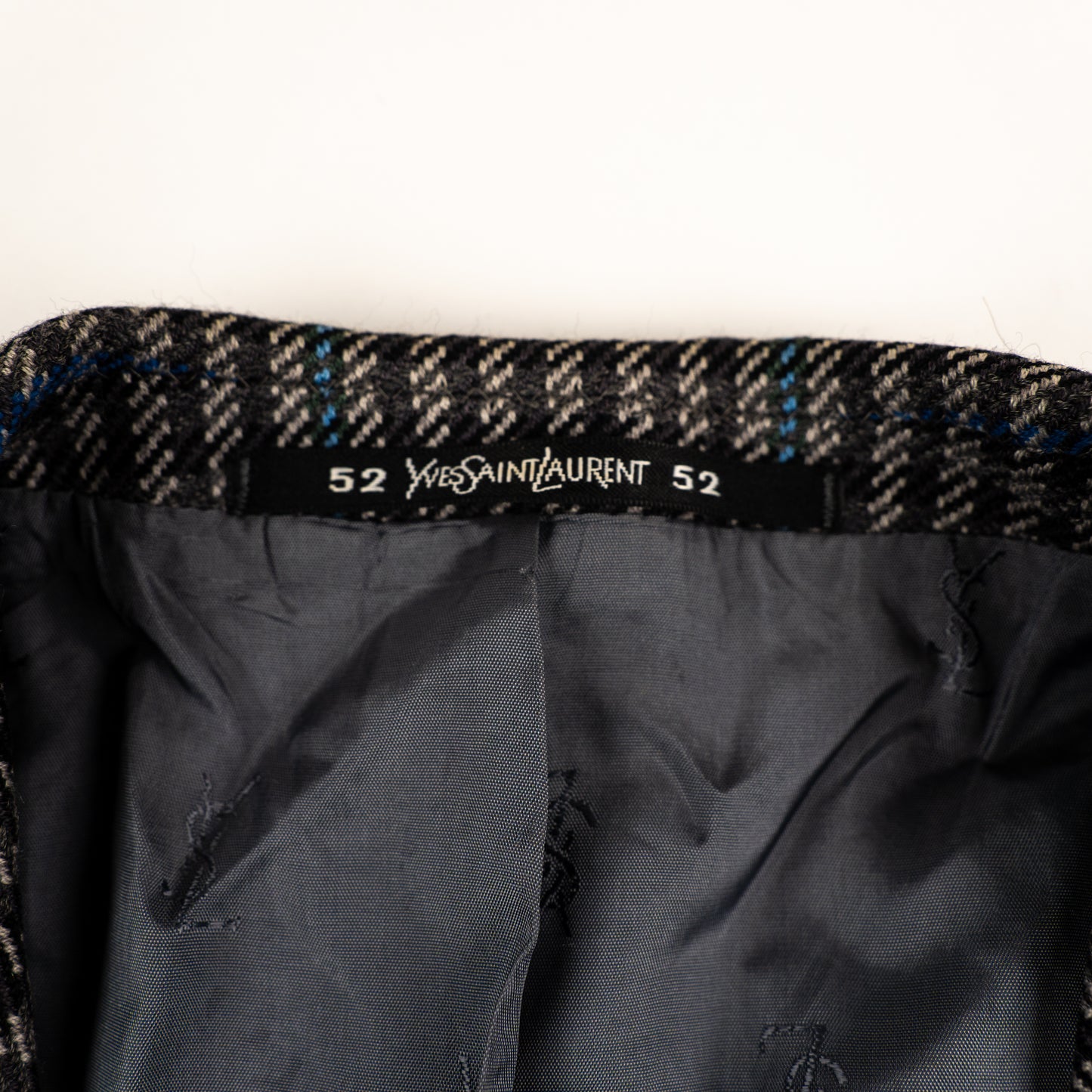 Yves Saint Laurent Sakko // L