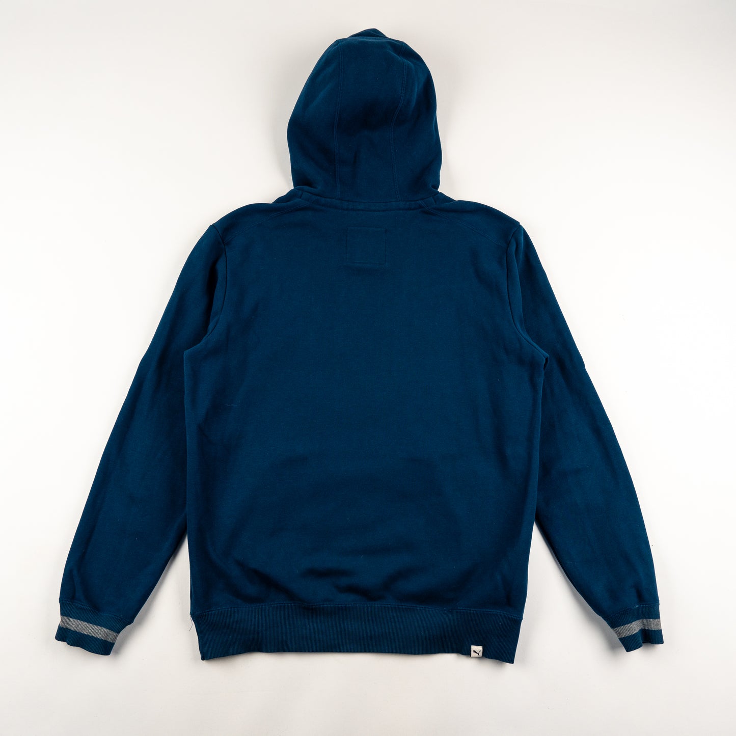 Puma Pullover // M