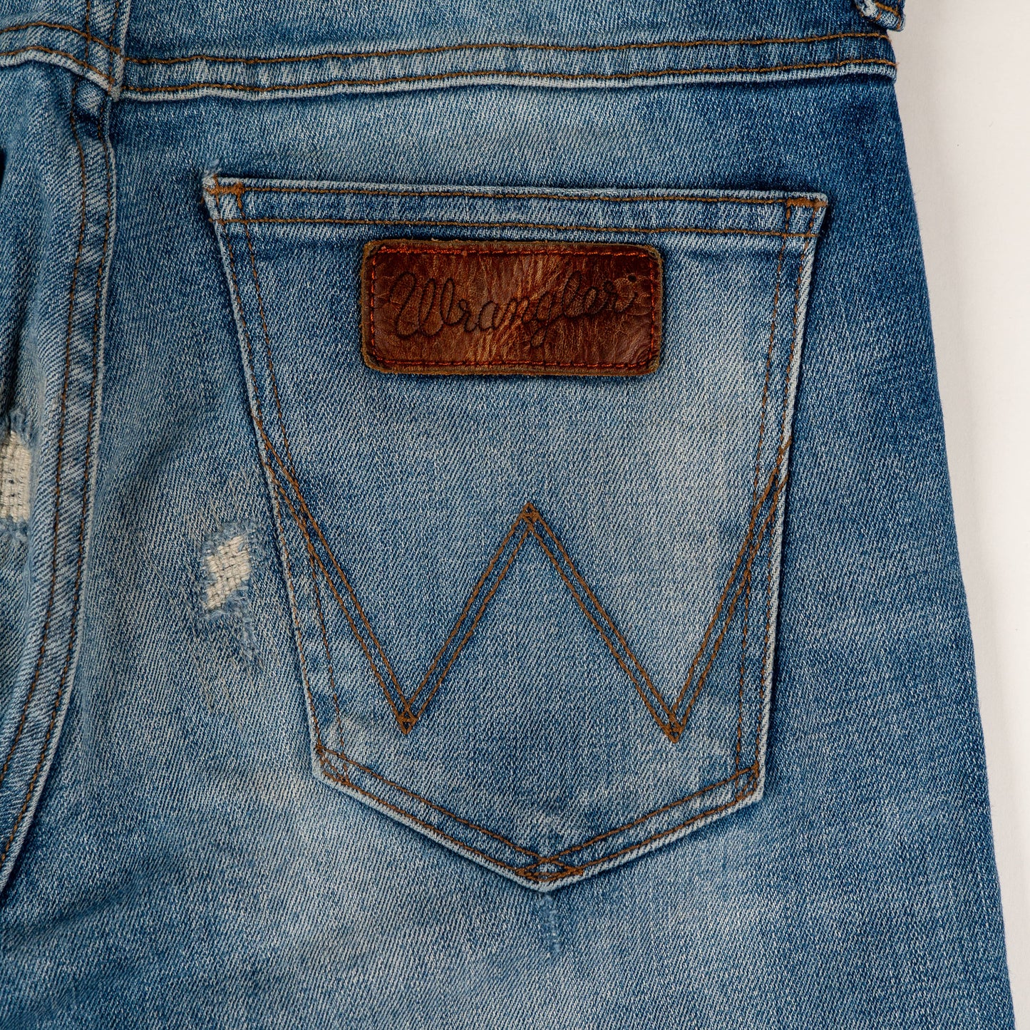 Wrangler Jeans // W29 L34