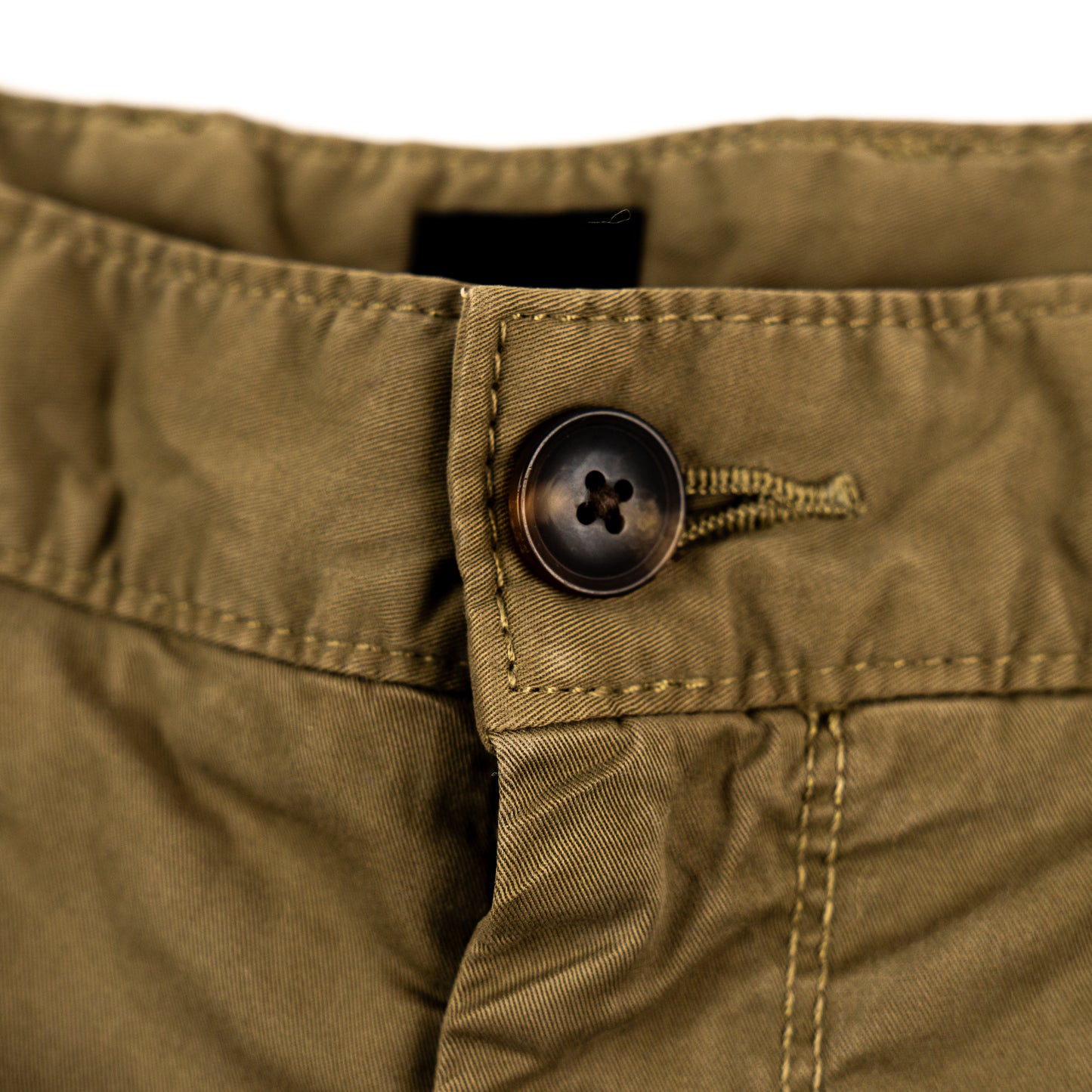 Hugo Boss Shorts // 32