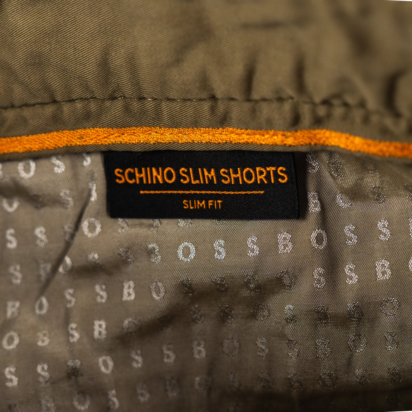 Hugo Boss Shorts // 32
