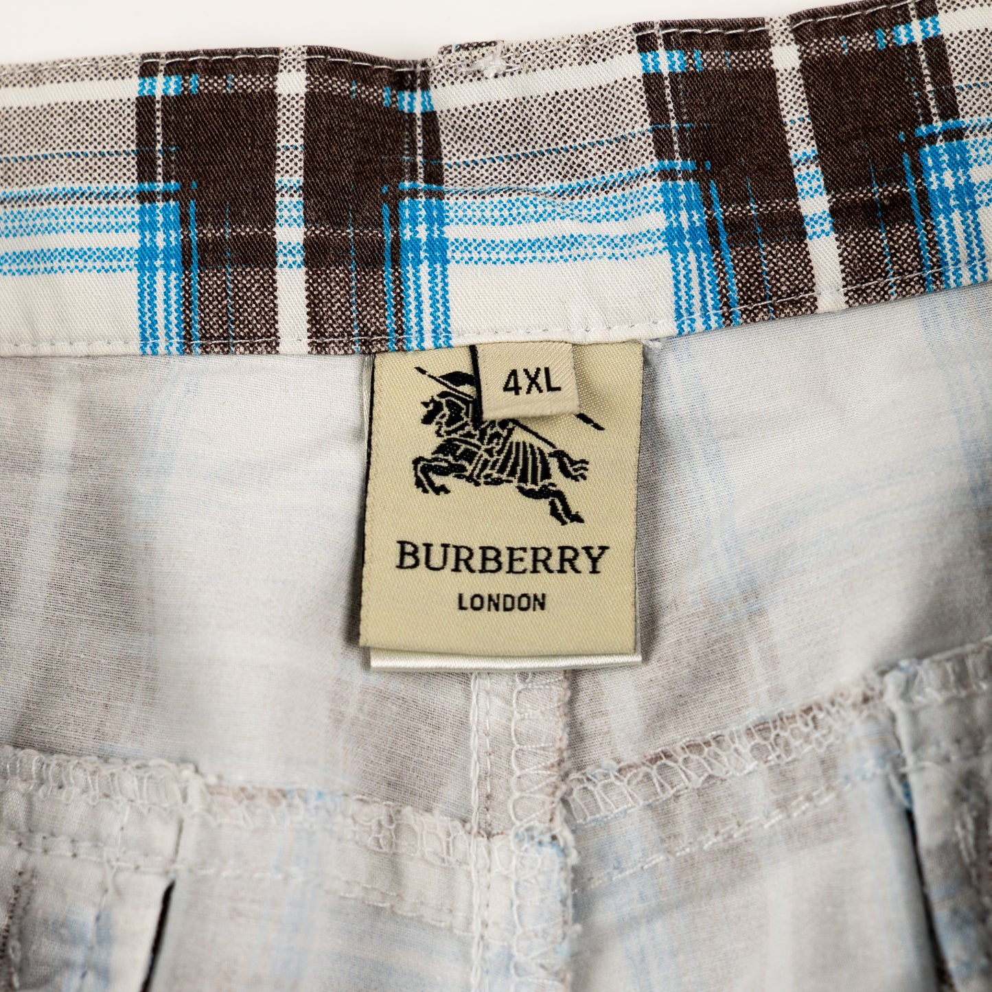 Burberry Shorts // 4XL