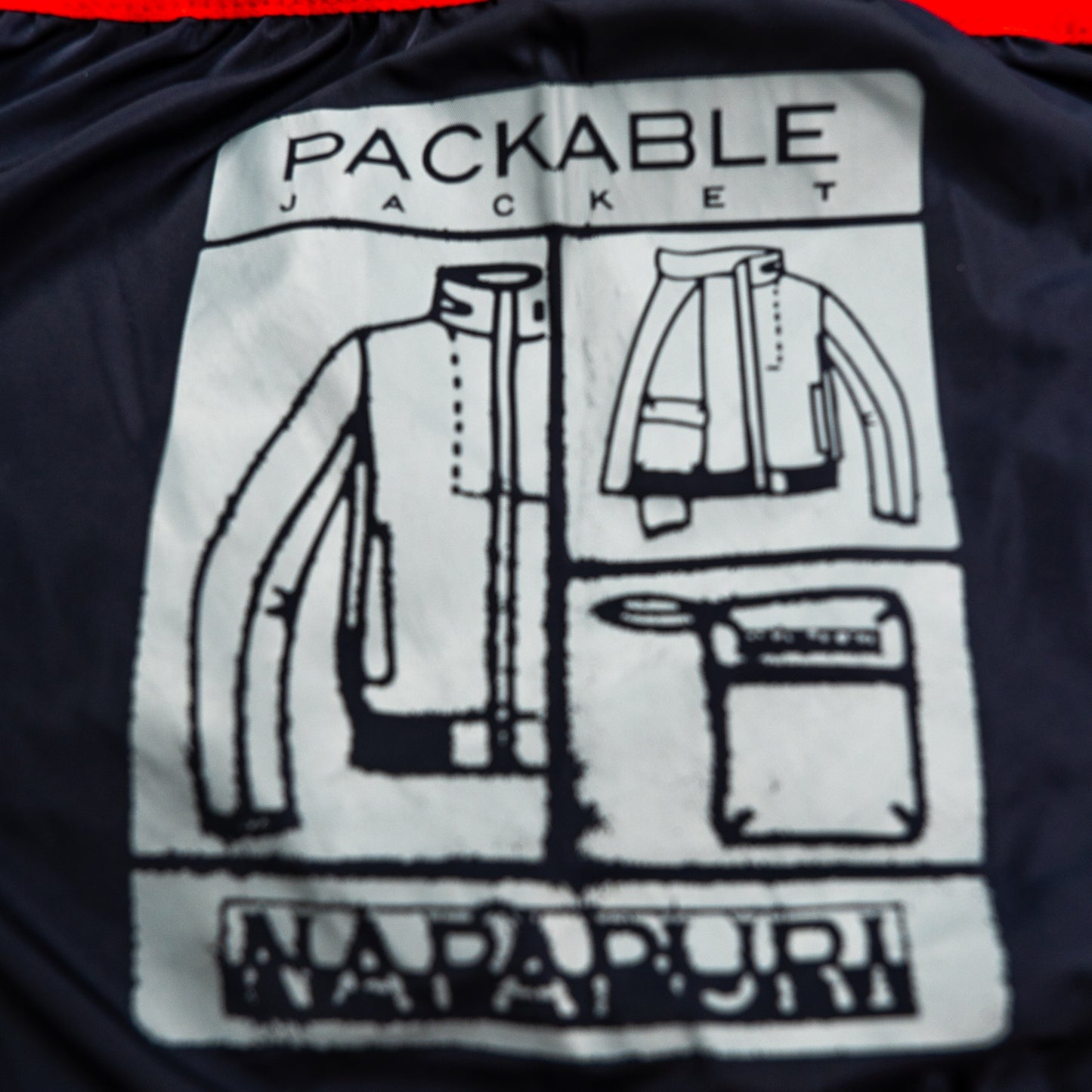 Napapijri Jacke // L-XL